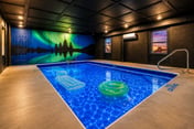 Smoky Mtn 8BR, Sleeps 30 Indoor Pool + Mini Golf