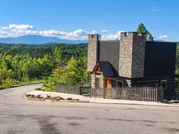 Castle Cabin • Mountain Views • Dungeon Game Room - Image 3