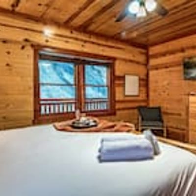 MountainTop Retreat