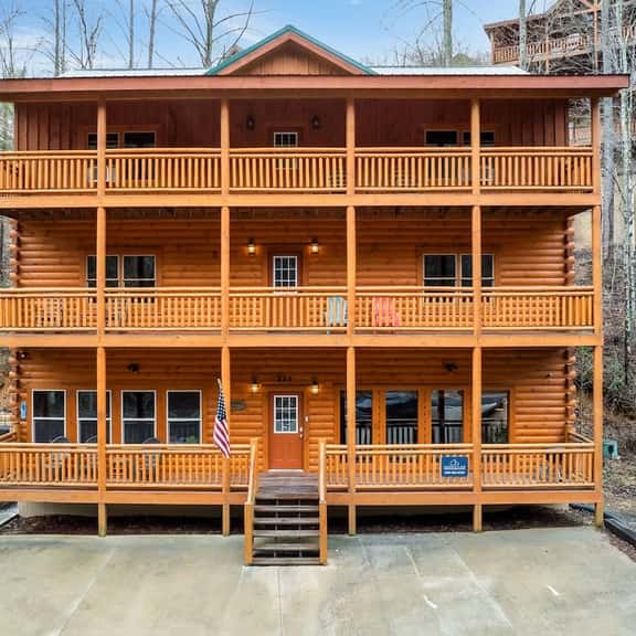 6BR Cabin, All Ensuite | Indoor Pool + Theater - Image 1